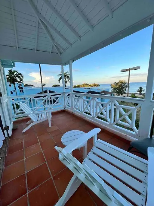 Villa Na Penda-Oasis @ Point Village, Negril